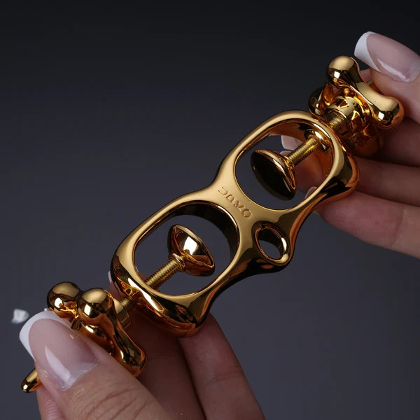 Finger Bound Play Collection-Metal Thumb Cuffs UPKO