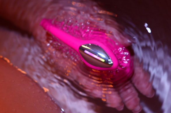 Lovense app-controlled egg vibrator Lush 4