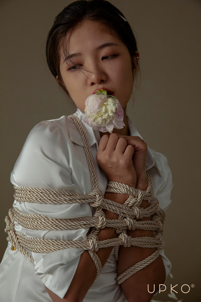 Lina Do Krępowania Upko Restraints Bondage Rope Gold UPKO