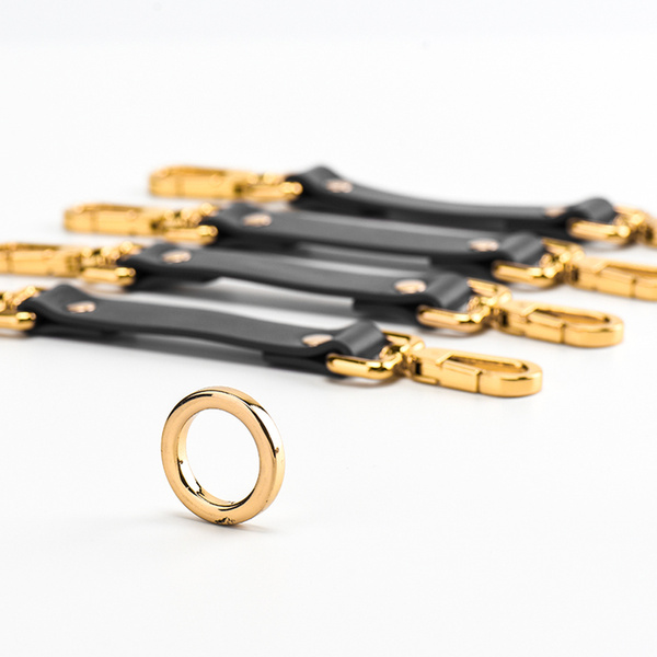 UPKO Bondage Boutique Leather Hogtie Handcuff Connector