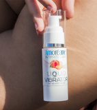 Amoreane stimulating gel Liquid Vibrator Peach 30ml