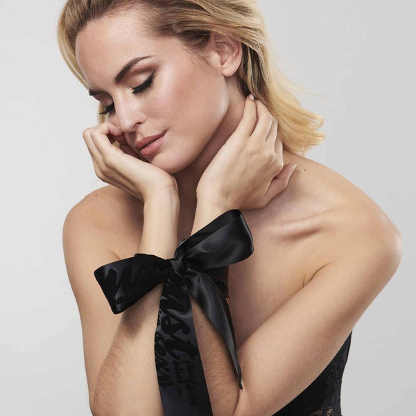 Opaski Na Nadgarstki Silky Sensual Handcuffs Bijoux Indiscrets