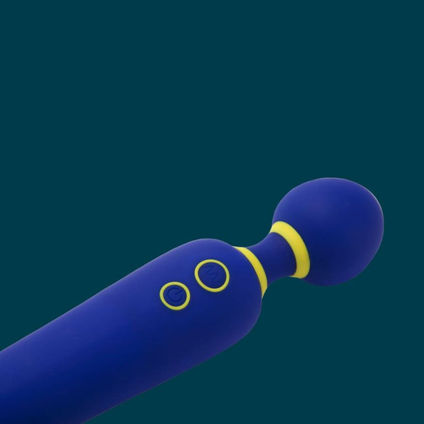 Flip Romp Wand Massager