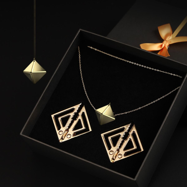 LOCKINK Adjustable Nipple Clamps with Heavy Pendant Gold